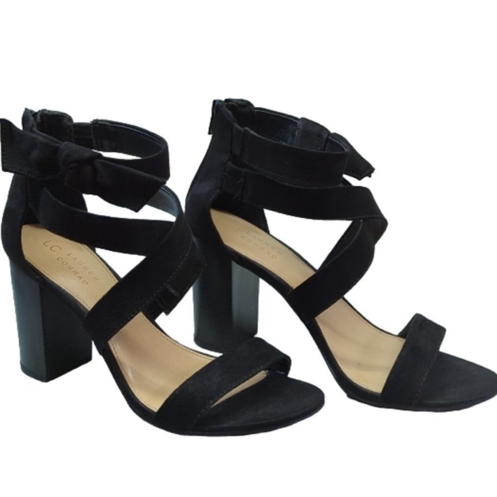 Lauren Conrad Girlfriend Faux Suede Block Heels